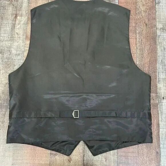 John Ashford Sport Leather Vest - Picture 2 of 7